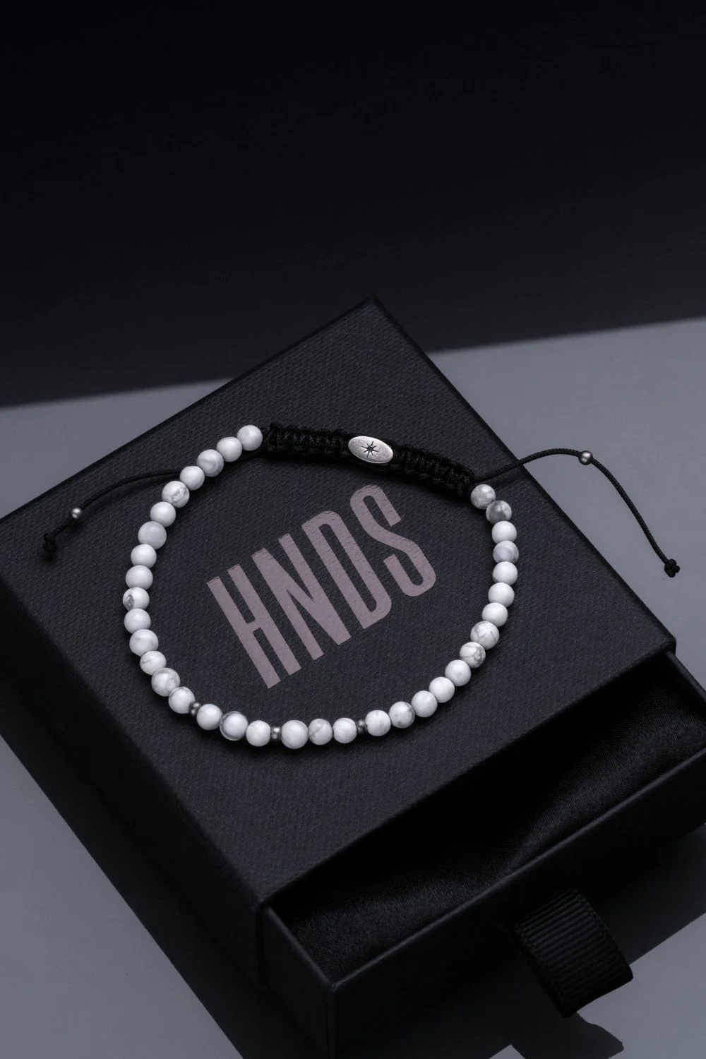 Howlith Bracelet - Image 4